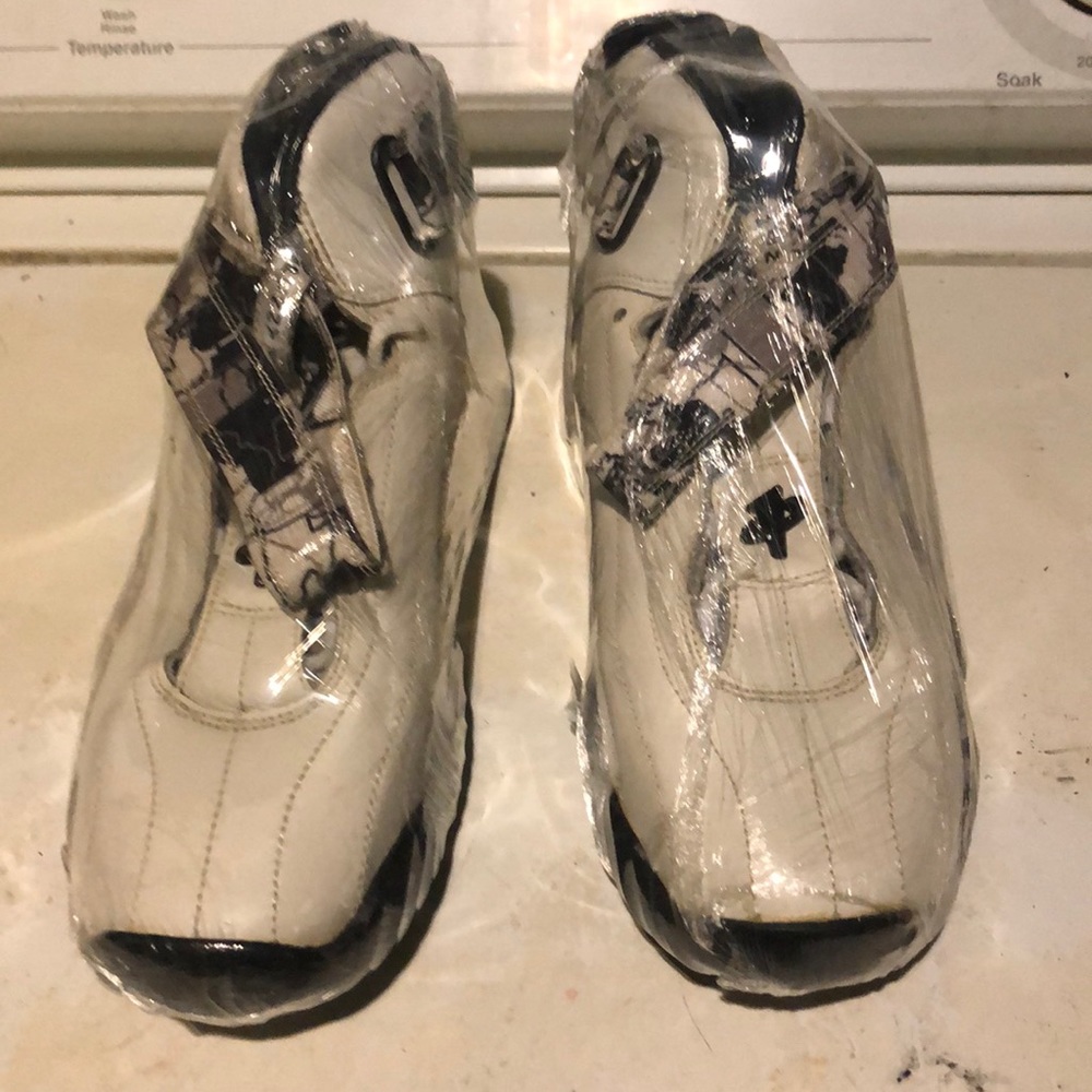 Air Penny 2004 White Black Camo